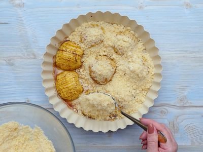 Как запечь яблоки в тесте