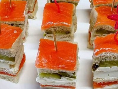 Канапе с красной рыбой