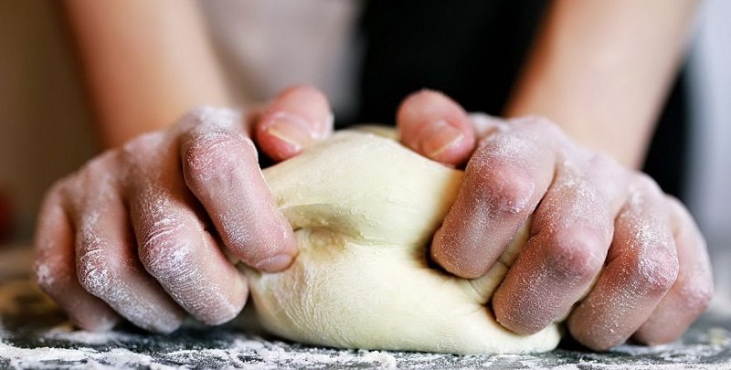 замес дрожжевого теста