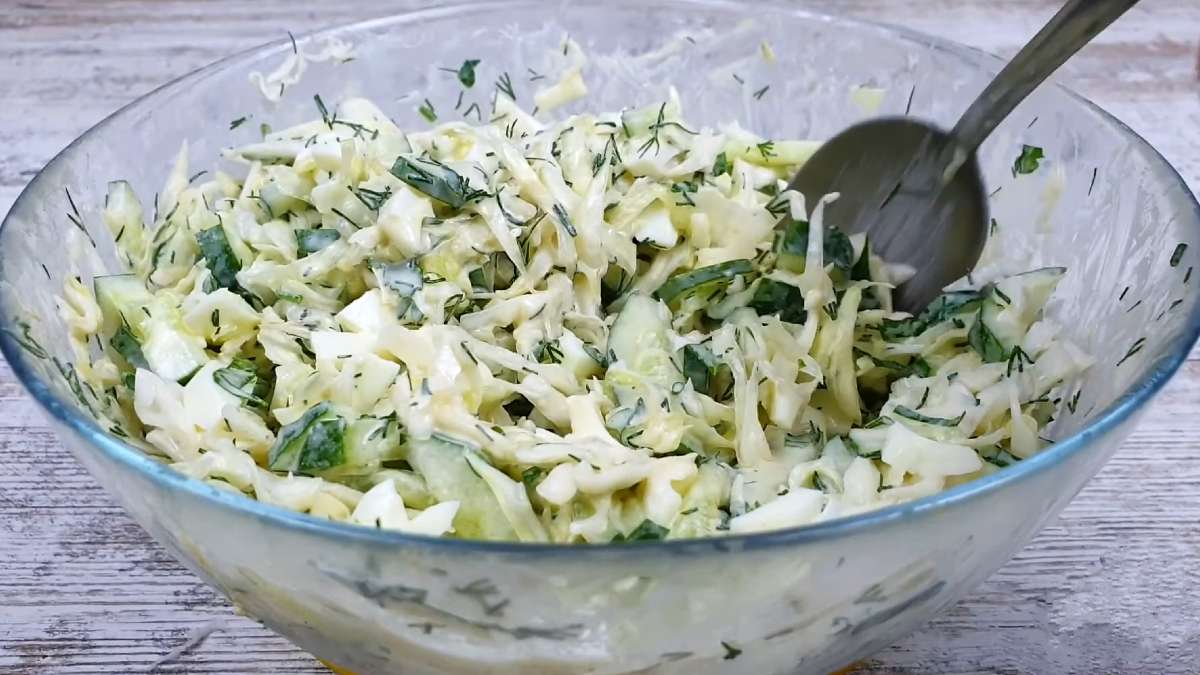 салат из капусты