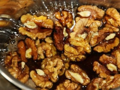Карамелизированные орехи