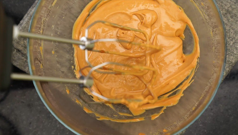 карамельный крем для десертов