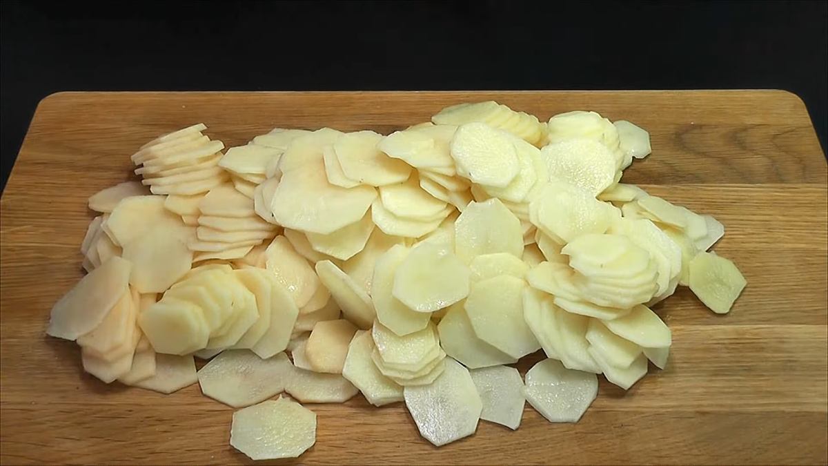 картофельные слайсы