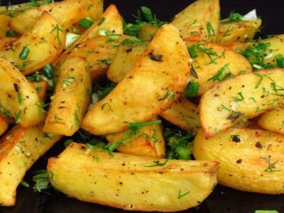 Картофель с чесноком в духовке