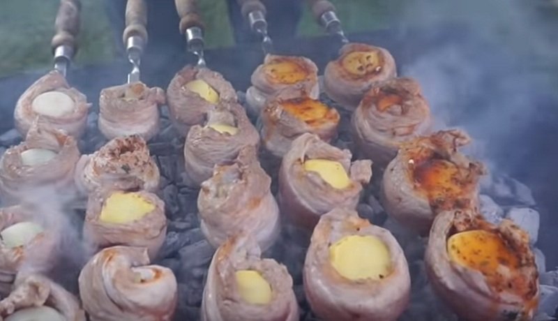 шашлык на мангале фото