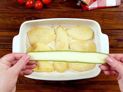 Картофельная запеканка с кабачками