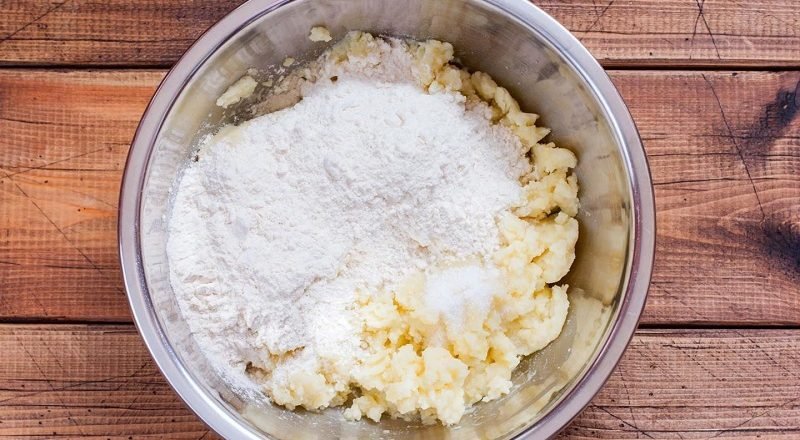 мука в картофельном пюре