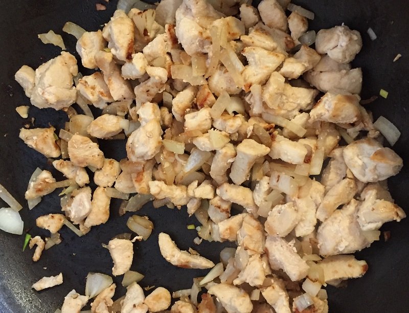 картофельный гнезда с сыром