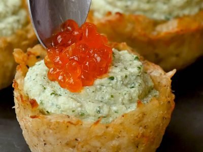 Картофельные корзинки с селедочным кремом