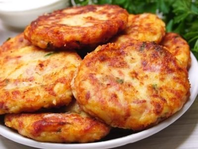 Картофельные оладьи с сыром