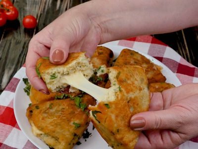 Картофельные треугольники с сыром