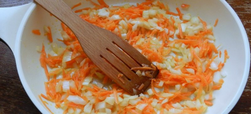 кассероль с курицей и горошком