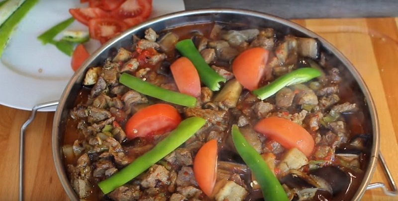 говядина с баклажанами