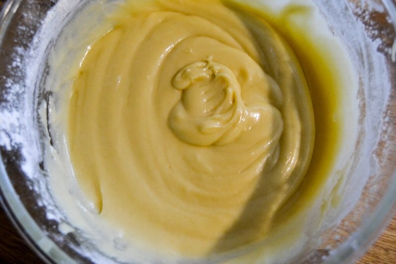 замес теста на кекс