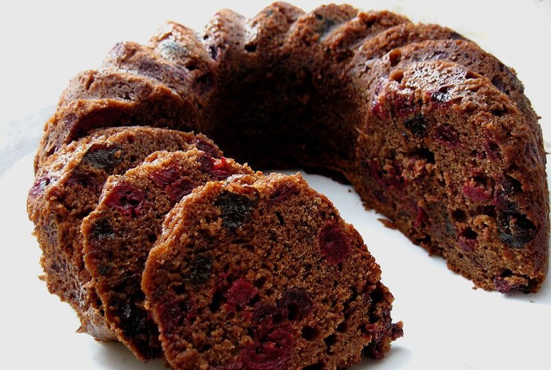 кекс с вишней в разрезе