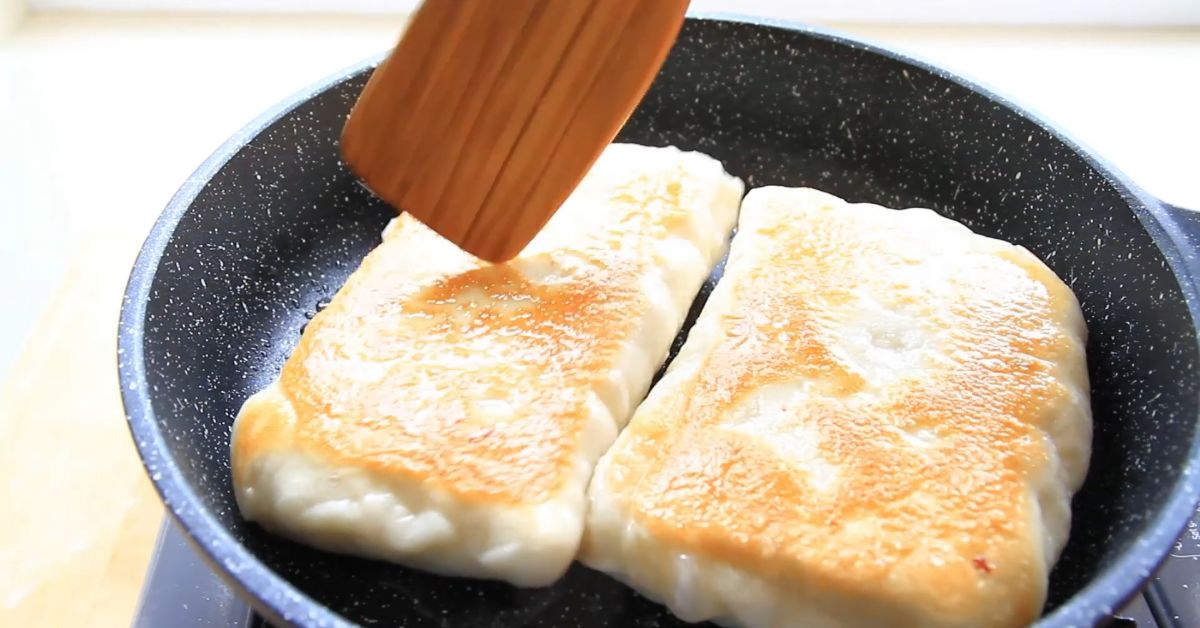 пирожки на сковороде