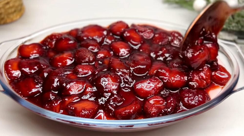 клубничный десерт без выпечки