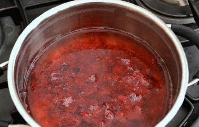 Клюквенный мусс