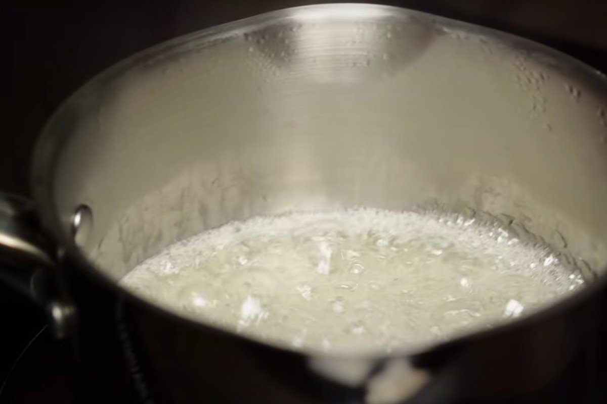 белковый крем с сиропом