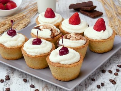 Корзинки с творожным кремом