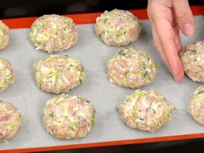 Котлеты из фарша с капустой