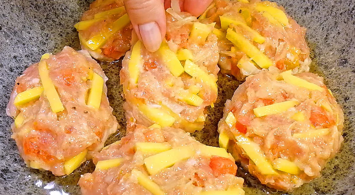 обжаривание котлет на сковороде