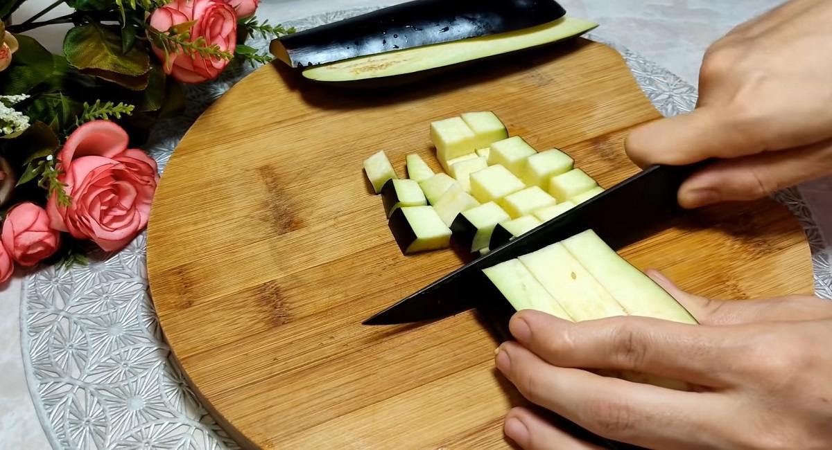 нарезание баклажана