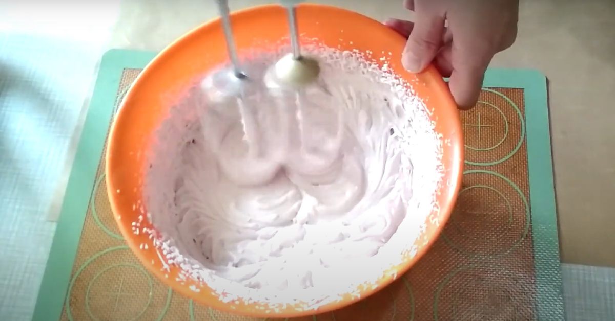 вишневый крем