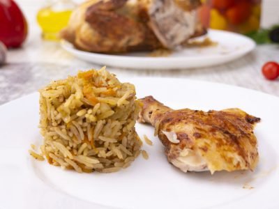 Курица, фаршированная рисом