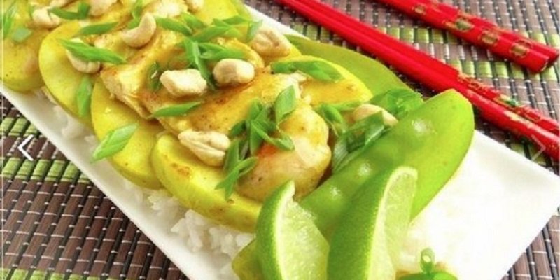 Куриное филе с яблоками