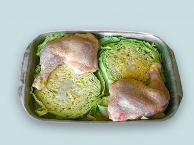 Курица с капустой в духовке