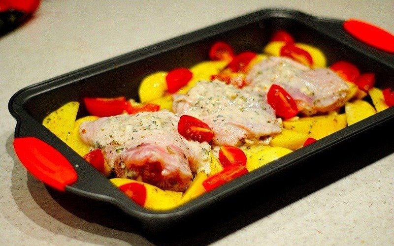 куриные окорока в кефире