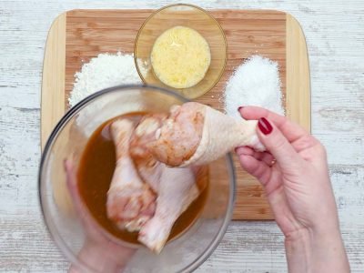 Курица в кокосовой стружке