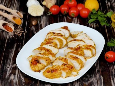 Куриная грудка с кинзой и мятой