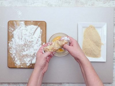 Куриные колбаски с сыром