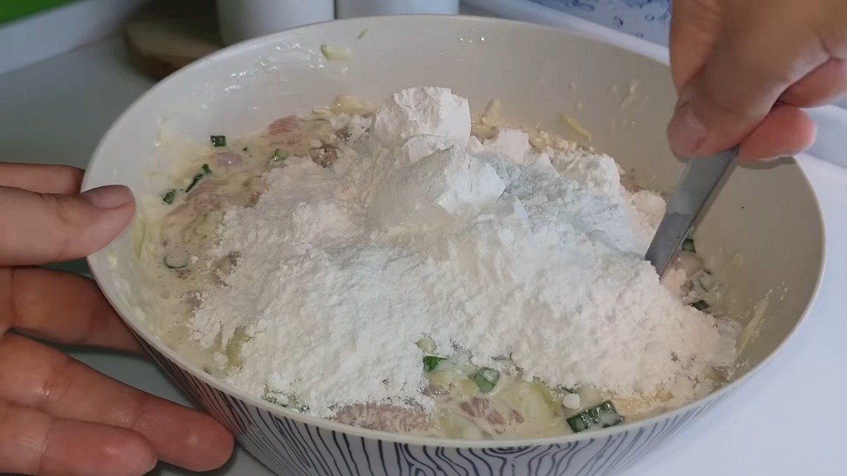 добавление муки