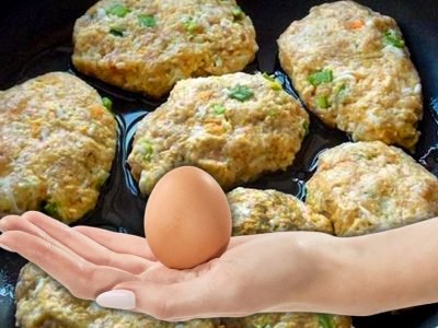 Куриные котлеты с отварным яйцом и сыром