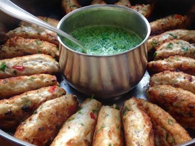 Куриные котлеты с соусом