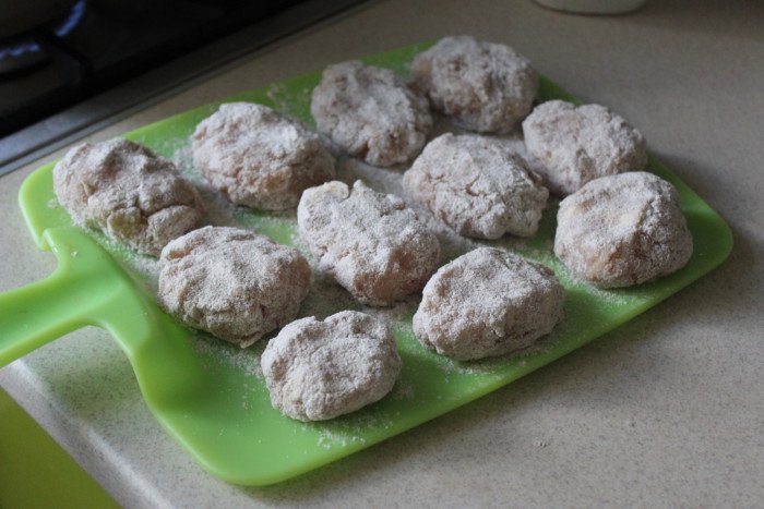 куриные котлеты с начинкойиз сыра