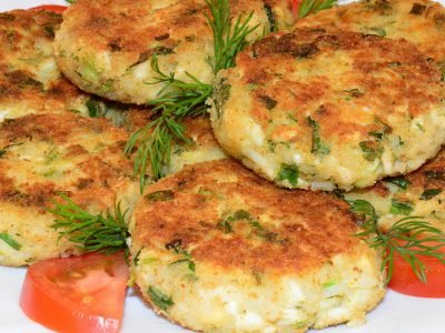 Куриные котлеты с зеленью «Фифти-фифти»