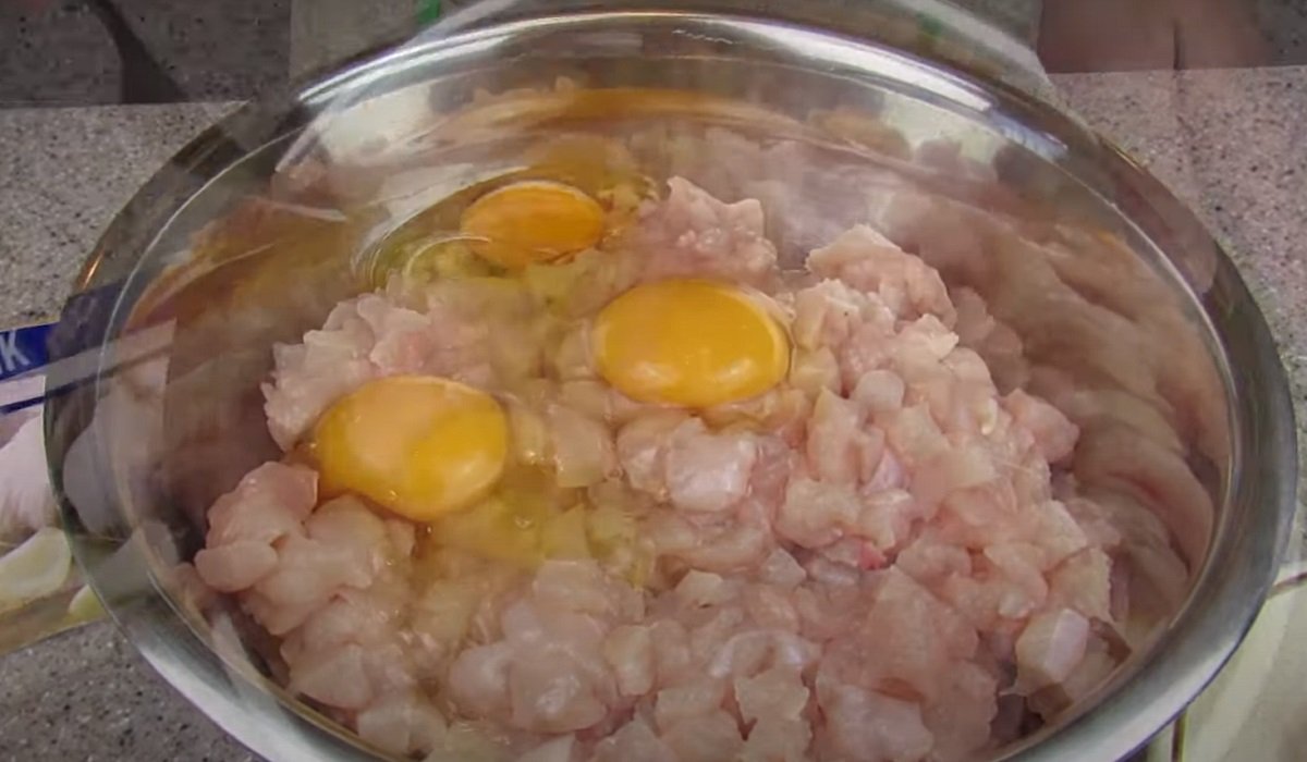 как приготовить куриные оладьи