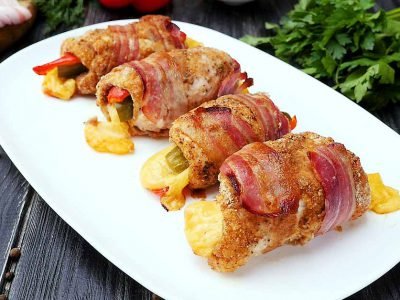 Куриные рулетики с огурцом