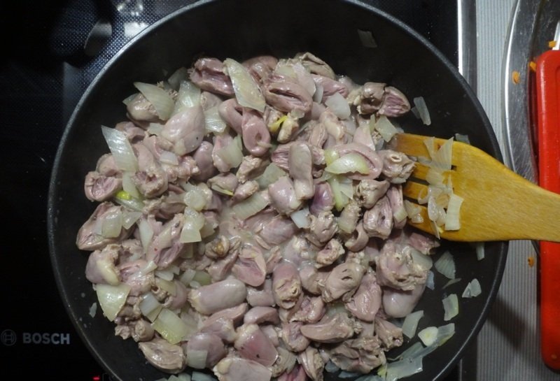 Утиные желудки рецепты приготовления на сковороде с фото пошагово