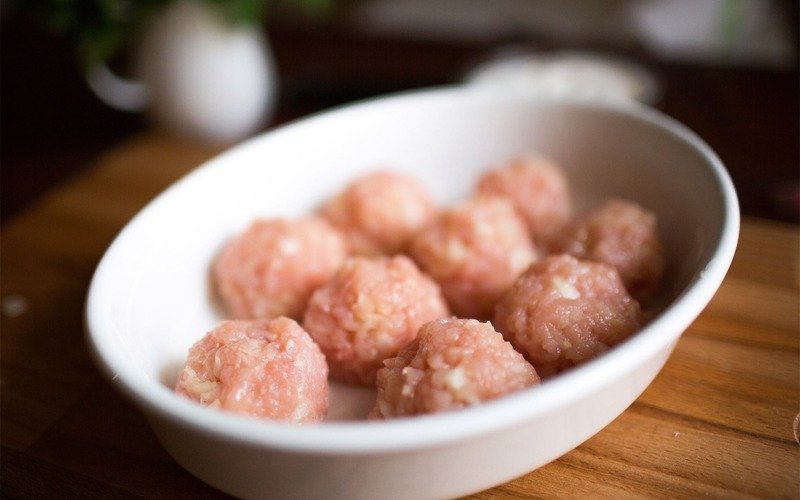 куриные шарики в сливочном соусе