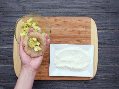 Куриные зразы с авокадо