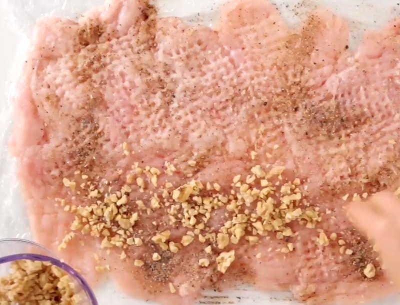 куриное филе с орехами