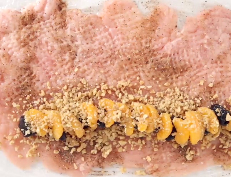 куриное филе с орехами с курагой