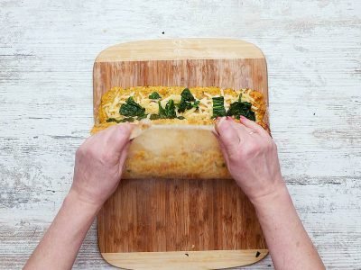 Куриный рулет со шпинатом