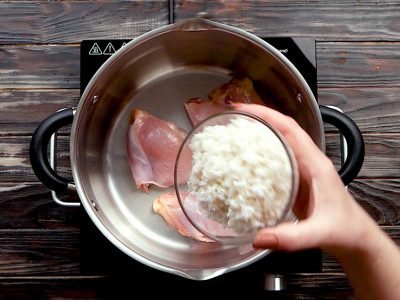 Классический куриный суп с рисом