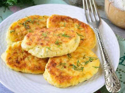 Жареные пирожки «Лапти с картошкой»